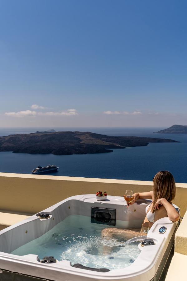 Alma Libre Suites Фира Екстериор снимка